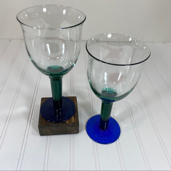 Vintage Blue & Green Wine Wine glasses - Picture 3 of 6
